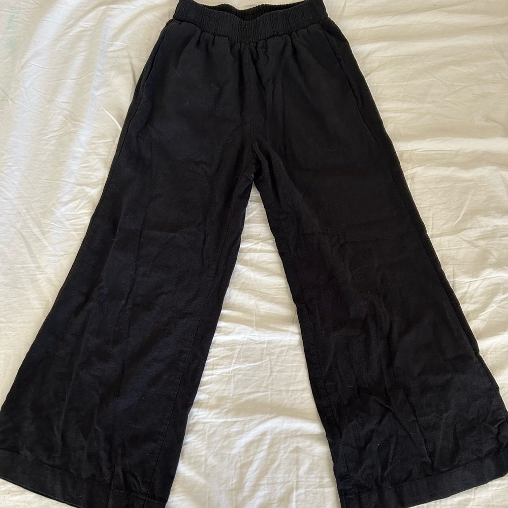 Black wide leg